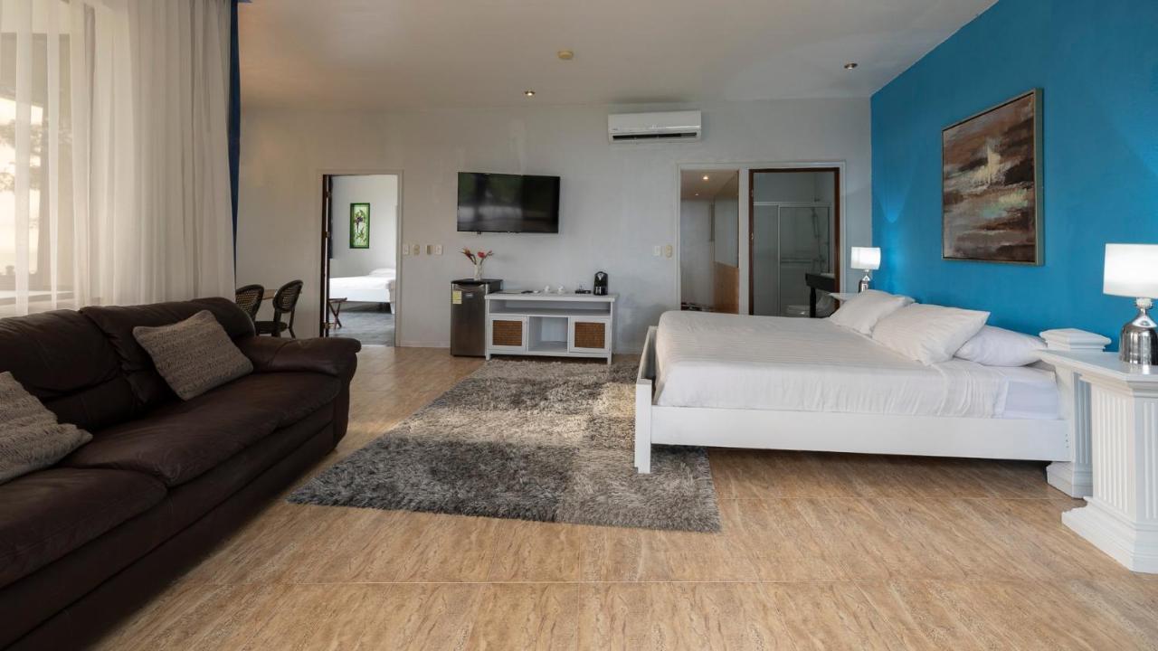 Blue Mirador Hotel مانويل أنطونيو المظهر الخارجي الصورة